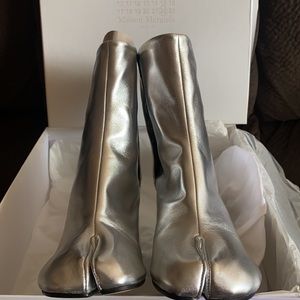 Brand New Silver Maison Margiela Tabi Boots